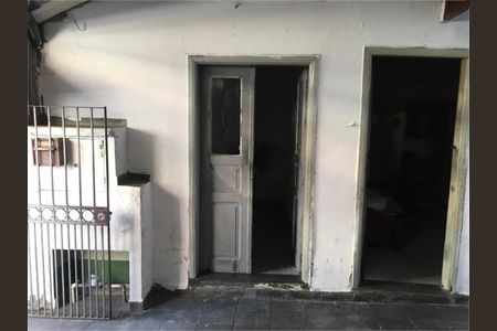 Casa à venda com 182m², 3 quartos e 2 vagas
