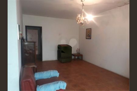 Casa à venda com 4 quartos, 150m² em Vila Irmaos Arnoni, São Paulo