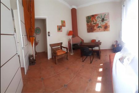 Casa para alugar com 320m², 4 quartos e 5 vagas