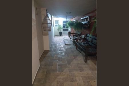 Casa para alugar com 320m², 4 quartos e 5 vagas