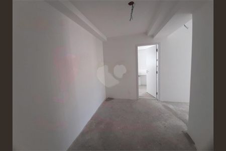 Apartamento à venda com 255m², 4 quartos e 4 vagas