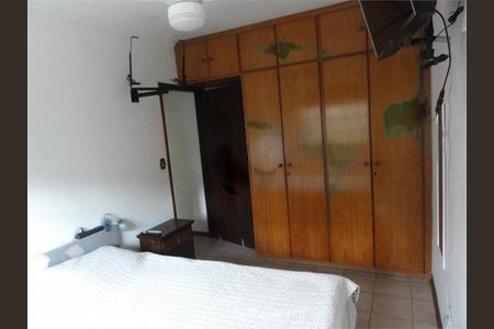 Casa à venda com 228m², 3 quartos e 4 vagas