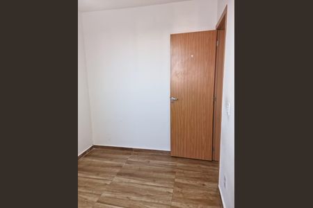Casa de condomínio para alugar com 65m², 3 quartos e 2 vagasQuarto