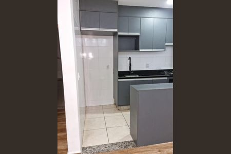 Casa de condomínio para alugar com 65m², 3 quartos e 2 vagasCozinha