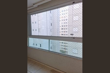 Casa de condomínio para alugar com 65m², 3 quartos e 2 vagasVaranda