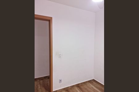 Quarto de casa de condomínio à venda com 3 quartos, 65m² em Jardim Iris, São Paulo