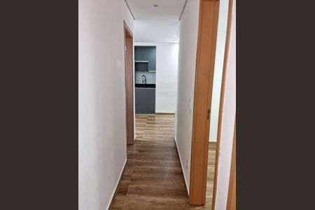 Casa de condomínio para alugar com 65m², 3 quartos e 2 vagasCorredor