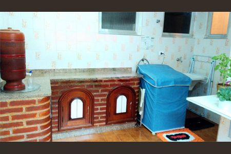 Apartamento à venda com 130m², 4 quartos e 2 vagas