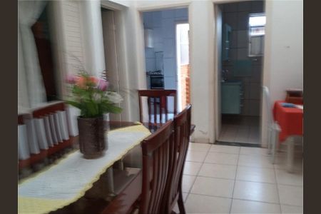 Casa à venda com 3 quartos, 106m² em Vila Francos, São Paulo