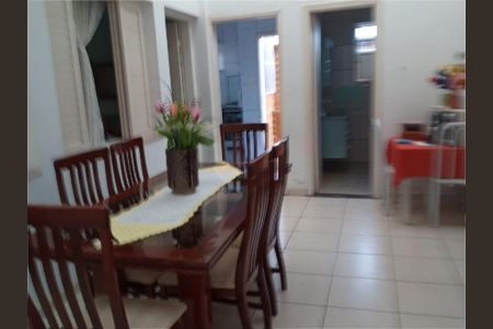 Casa à venda com 3 quartos, 106m² em Vila Francos, São Paulo