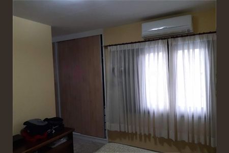 Casa à venda com 3 quartos, 216m² em Imirim, São Paulo