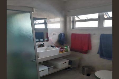 Casa à venda com 3 quartos, 216m² em Imirim, São Paulo
