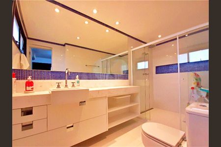 Apartamento à venda com 254m², 4 quartos e 4 vagas