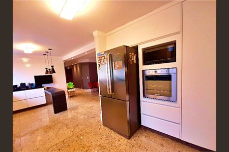 Apartamento à venda com 254m², 4 quartos e 4 vagas