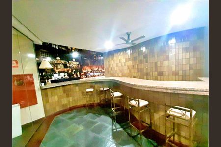 Apartamento à venda com 254m², 4 quartos e 4 vagas