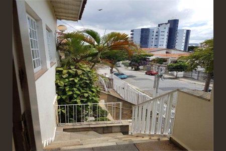 Casa à venda com 268m², 3 quartos e 3 vagas