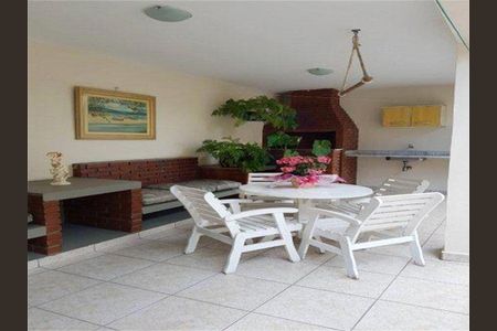 Casa à venda com 268m², 3 quartos e 3 vagas