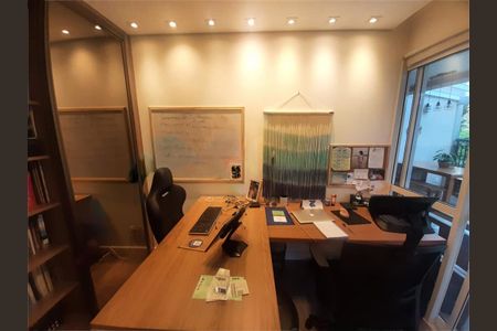 Apartamento à venda com 3 quartos, 167m² em Vila Irmaos Arnoni, São Paulo
