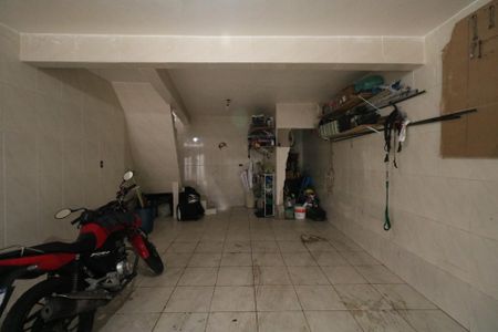 Casa à venda com 725m², 2 quartos e 3 vagasGaragem