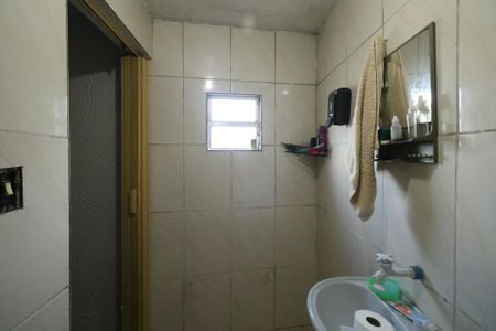 Casa à venda com 725m², 2 quartos e 3 vagasBanheiro de Serviço