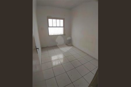Casa à venda com 85m², 2 quartos e 1 vaga