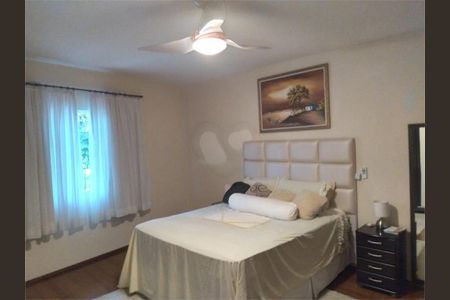 Casa à venda com 2 quartos, 154m² em Vila Ester (Zona Norte), São Paulo