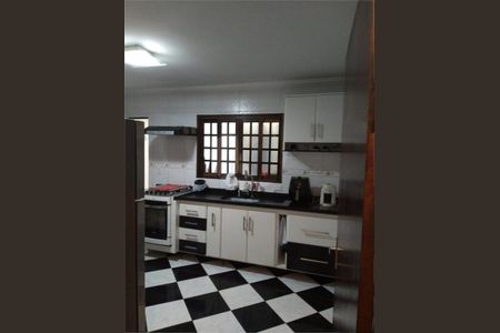 Casa à venda com 2 quartos, 154m² em Vila Ester (Zona Norte), São Paulo