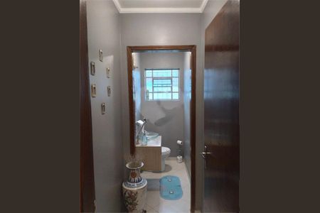 Casa à venda com 2 quartos, 154m² em Vila Ester (Zona Norte), São Paulo