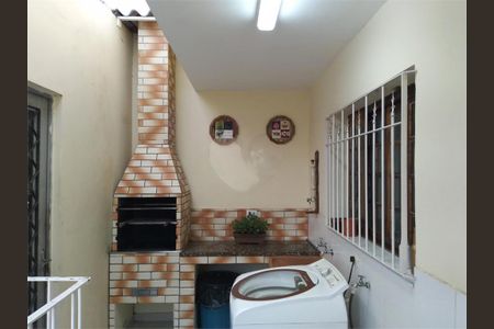 Casa à venda com 154m², 2 quartos e 4 vagas