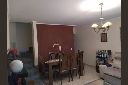 Casa à venda com 2 quartos, 154m² em Vila Ester (Zona Norte), São Paulo