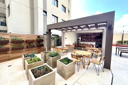 Apartamento para alugar com 43m², 2 quartos e 1 vagaÁrea comum