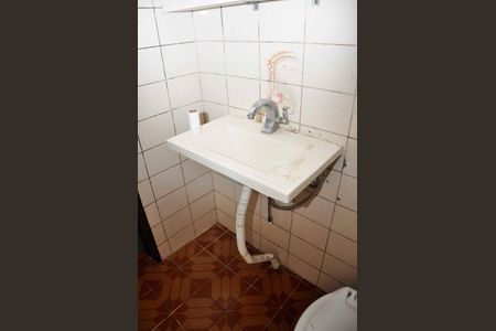 Casa à venda com 75m², 2 quartos e sem vagaCasa 01 - Banheiro Social