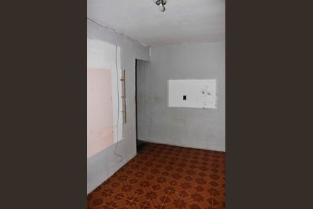 Casa 01 - Sala de casa à venda com 2 quartos, 75m² em Jardim Bandeirantes, São Paulo