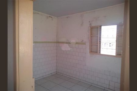 Casa à venda com 3 quartos, 204m² em Vila Constança, São Paulo