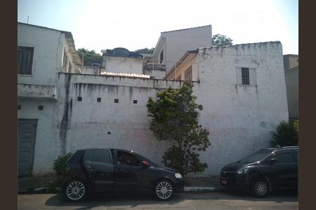 Casa à venda com 204m², 3 quartos e 3 vagas