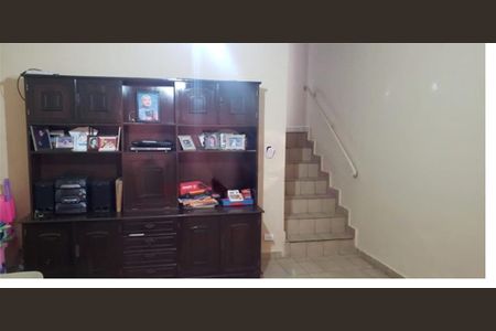 Casa à venda com 3 quartos, 140m² em Jardim Marisa, São Paulo