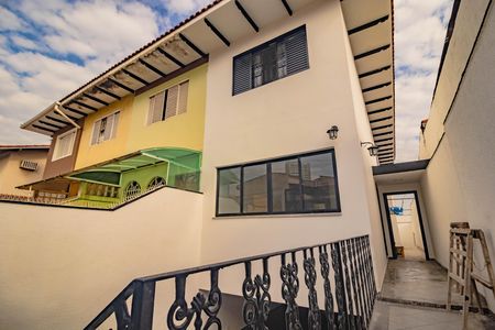 Casa à venda com 170m², 3 quartos e 2 vagas