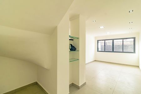 Casa à venda com 3 quartos, 170m² em Jardim Jabaquara, São Paulo