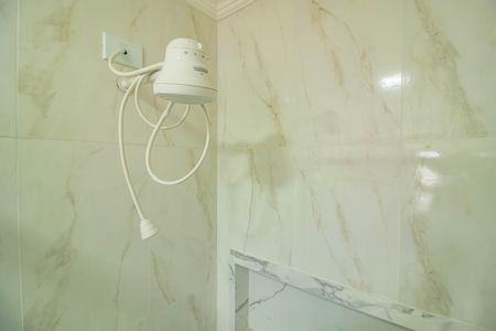 Casa à venda com 170m², 3 quartos e 2 vagas