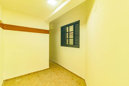 Casa à venda com 170m², 3 quartos e 2 vagas