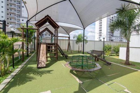Apartamento para alugar com 56m², 2 quartos e 1 vaga Apartamento para alugar com 56m², 2 quartos e 1 vagaÁrea Comum - Playground