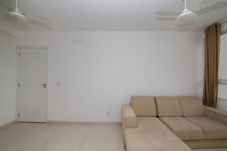 Sala de apartamento para alugar com 2 quartos, 56m² em Jardim das Colinas, Hortolândia
