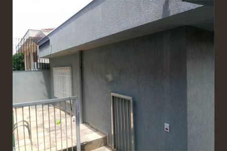 Casa à venda com 228m², 3 quartos e 2 vagas