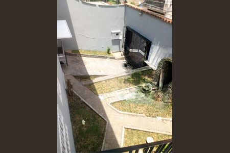 Casa à venda com 228m², 3 quartos e 2 vagas