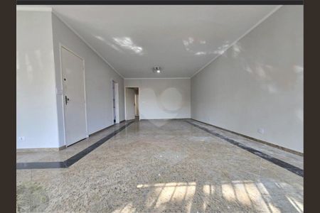 Casa à venda com 3 quartos, 228m² em Tremembé, São Paulo