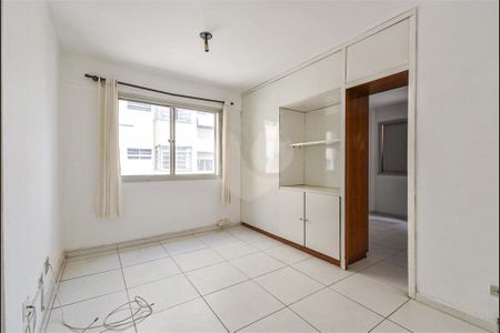 Apartamento à venda com 33m², 1 quarto e 1 vaga