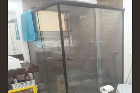 Casa à venda com 130m², 2 quartos e 2 vagas