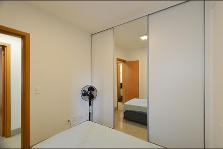 Apartamento para alugar com 65m², 2 quartos e 2 vagas Apartamento para alugar com 65m², 2 quartos e 2 vagasQuarto 2