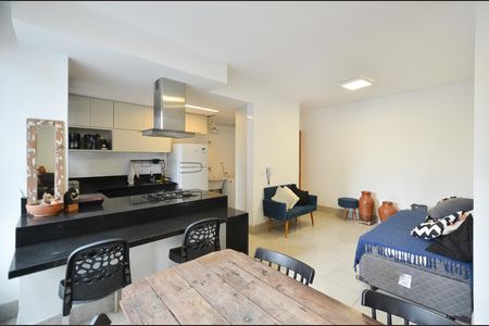 Apartamento para alugar com 65m², 2 quartos e 2 vagas Apartamento para alugar com 65m², 2 quartos e 2 vagasSala