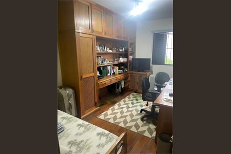 Casa à venda com 4 quartos, 230m² em Jardim Virginia Bianca, São Paulo